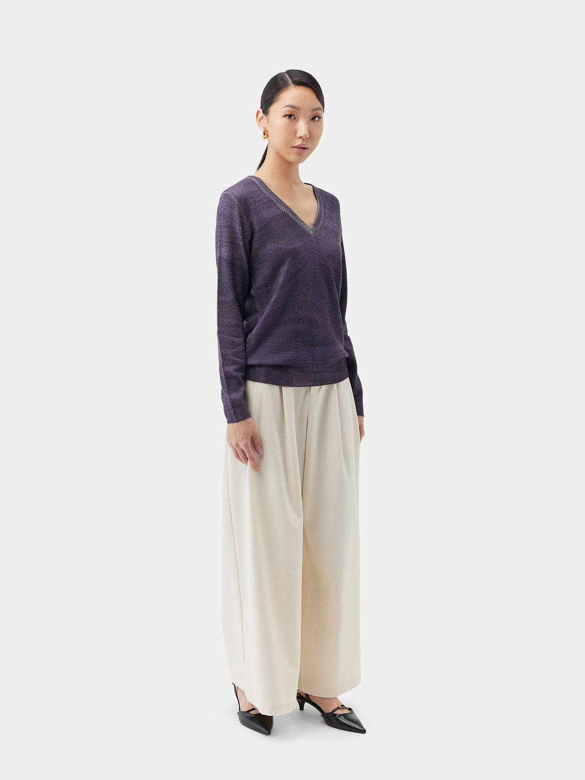 Printed V-neck Cashmere Sweater — Soft White