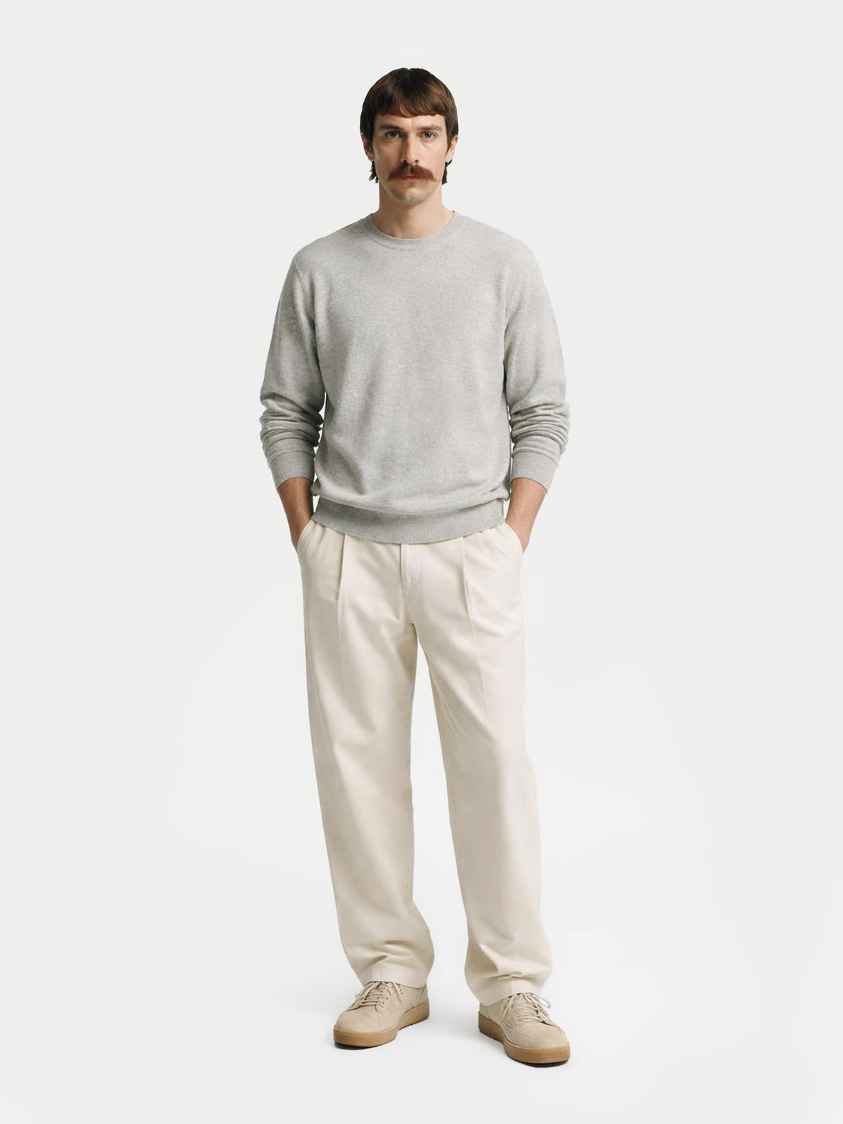 Essential Crewneck Cashmere Sweater — Steel Silver