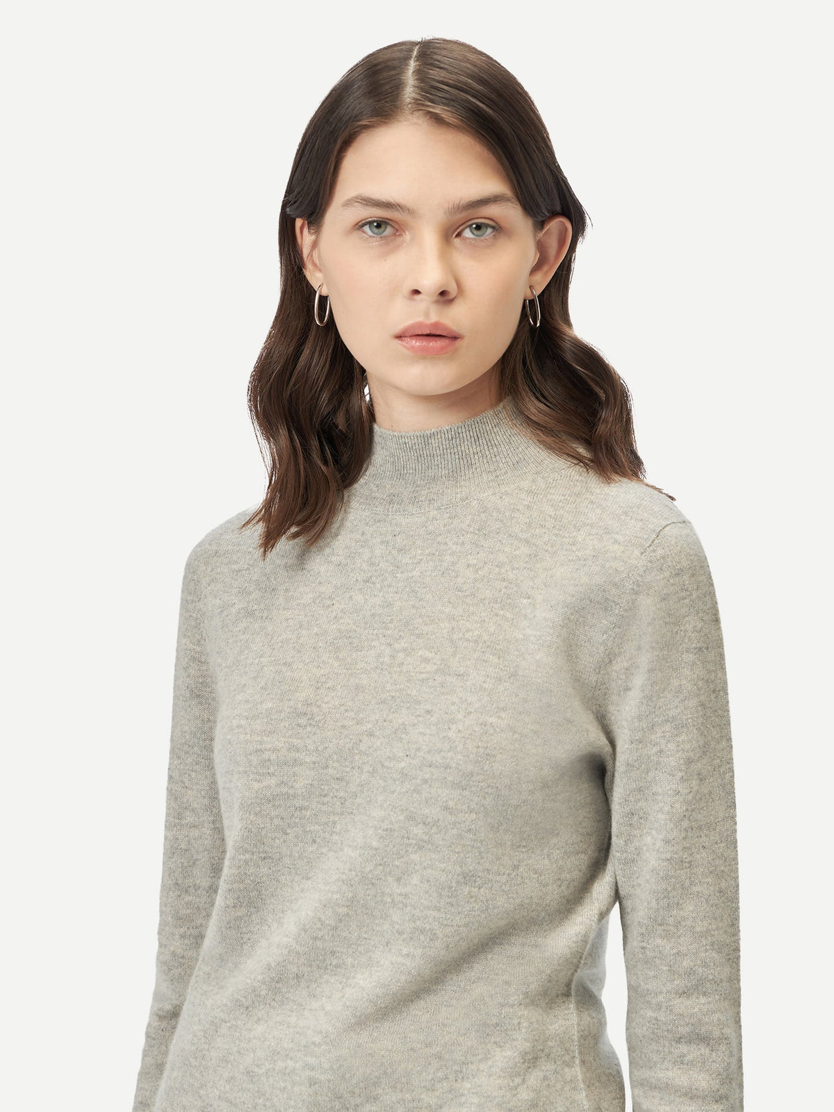 Essential Cashmere Mock Neck Sweater — Steel Silver