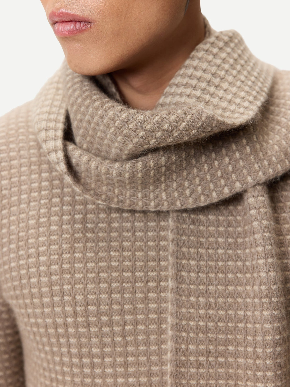 Waffle Knit Cashmere Scarf — Taupe