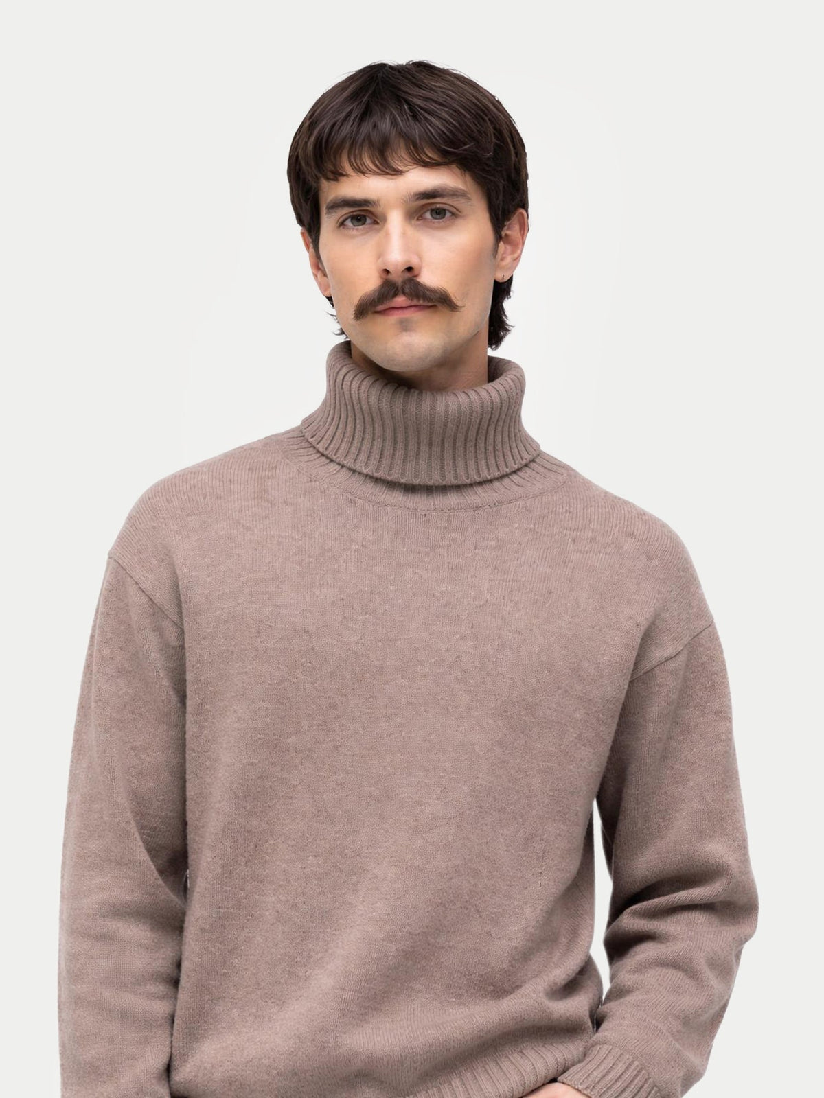 Men's Cashmere Turtleneck — Taupe