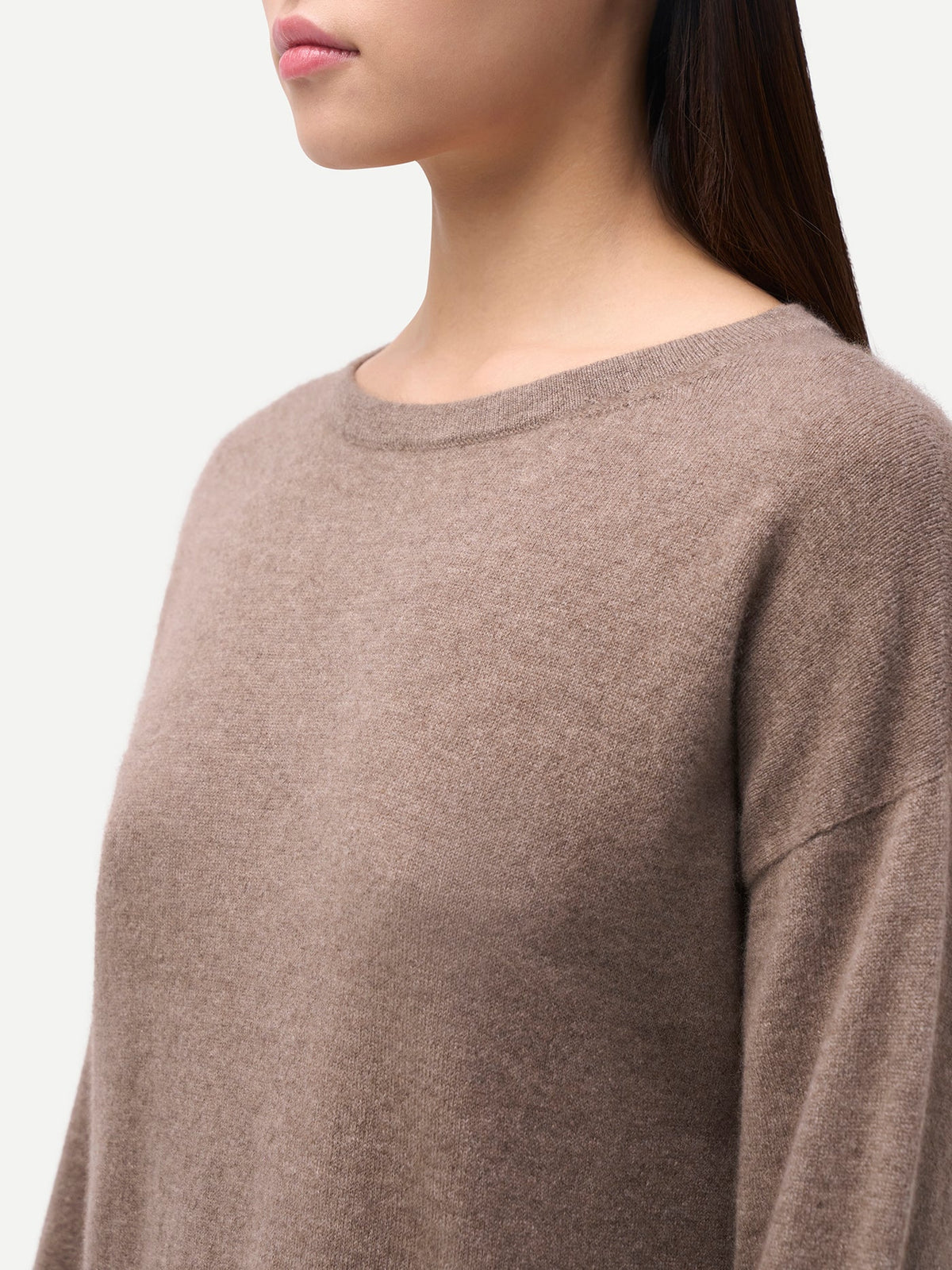 Seamless Crewneck Cashmere Dress — Taupe