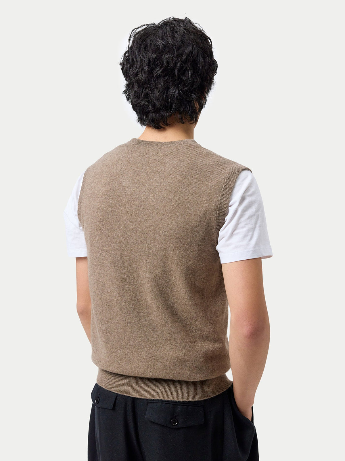Timeless V-neck Cashmere Vest — Taupe