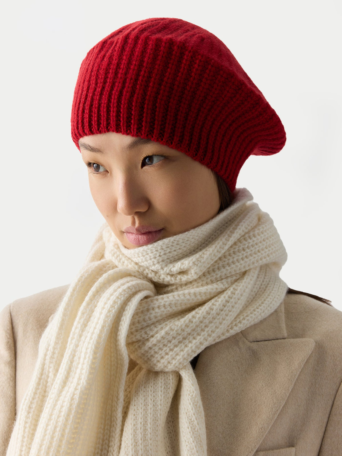 Textured Knit Beret — Warm Red