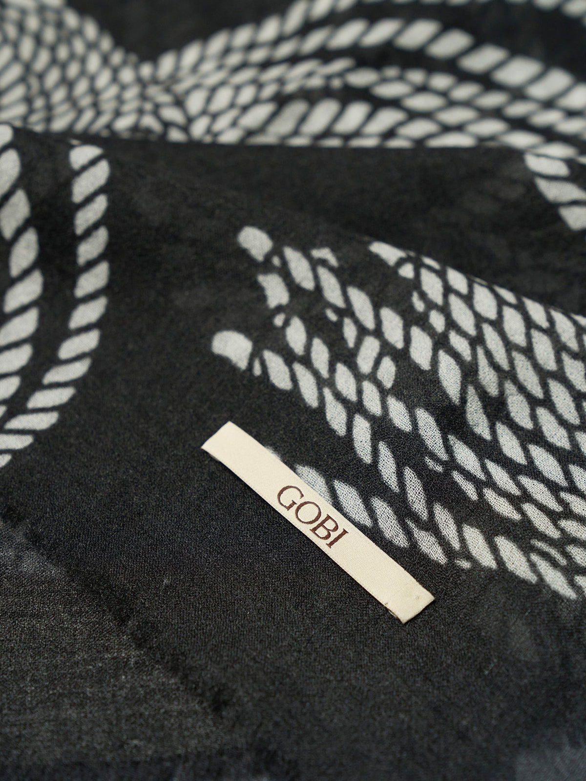 Rope Knots Printed Cashmere Shawl — White